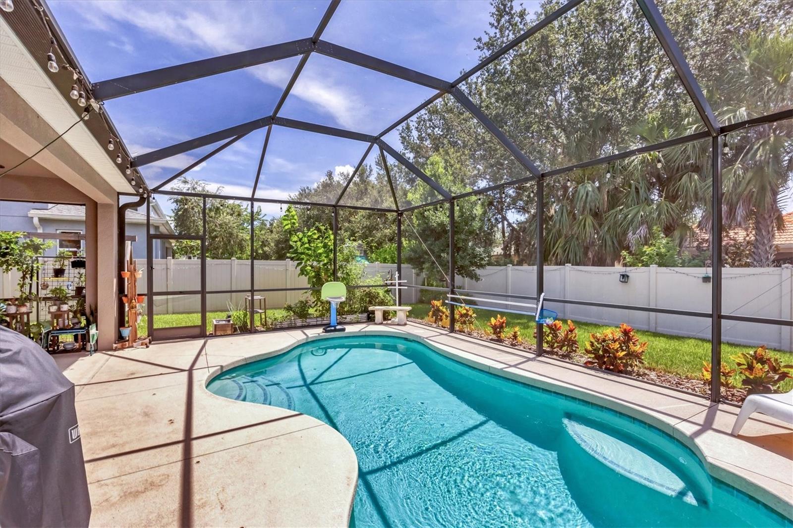Image 29 of 33 For 7536 Aguila Drive