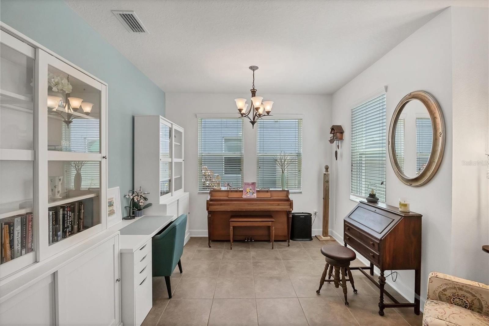 Image 9 of 33 For 7536 Aguila Drive