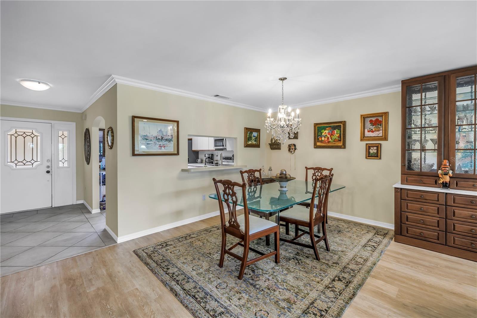Image 15 of 43 For 5406 Chanteclaire  91