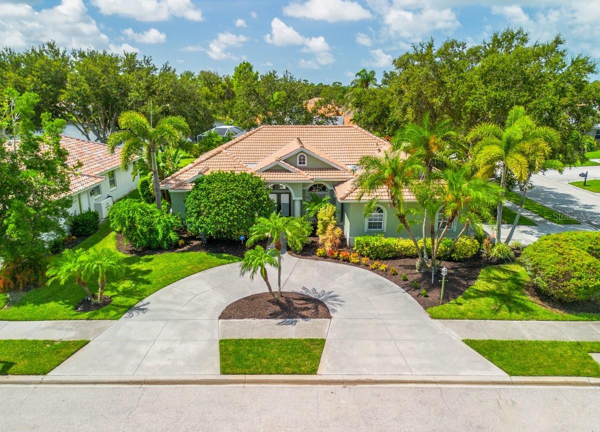 Image 3 of 69 For 471 Park Trace Boulevard