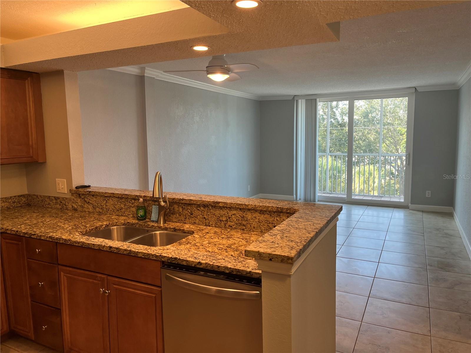 Image 3 of 28 For 2700 Coconut Bay Ln 3c  433