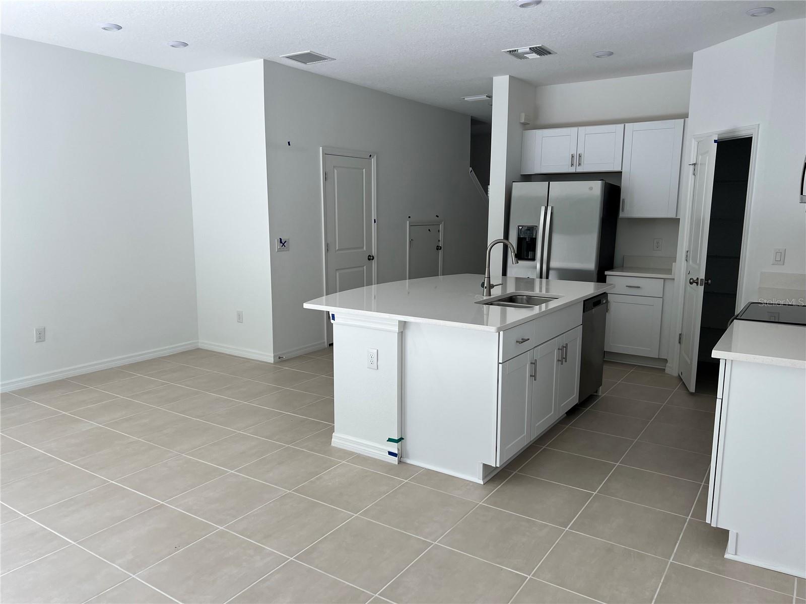 Image 4 of 23 For 6413 Fairmont Lane