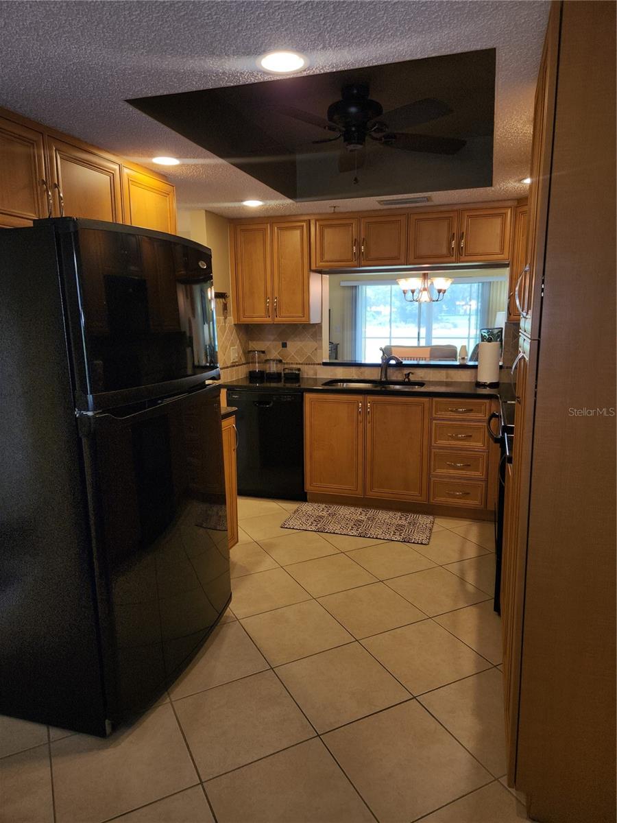 Image 15 of 49 For 6505 Stone River Road 101