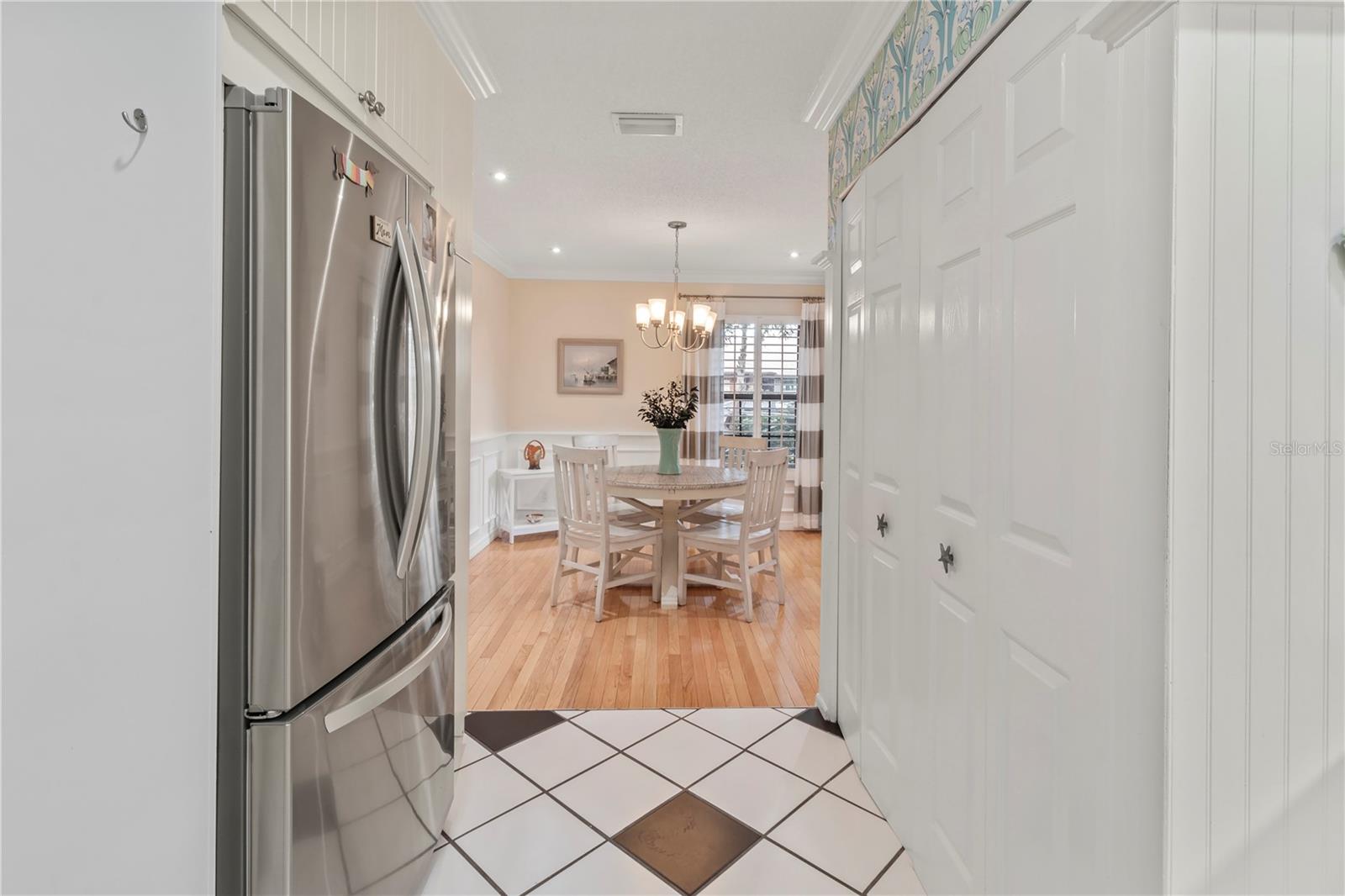 Image 10 of 39 For 6818 Arbor Oaks Circle
