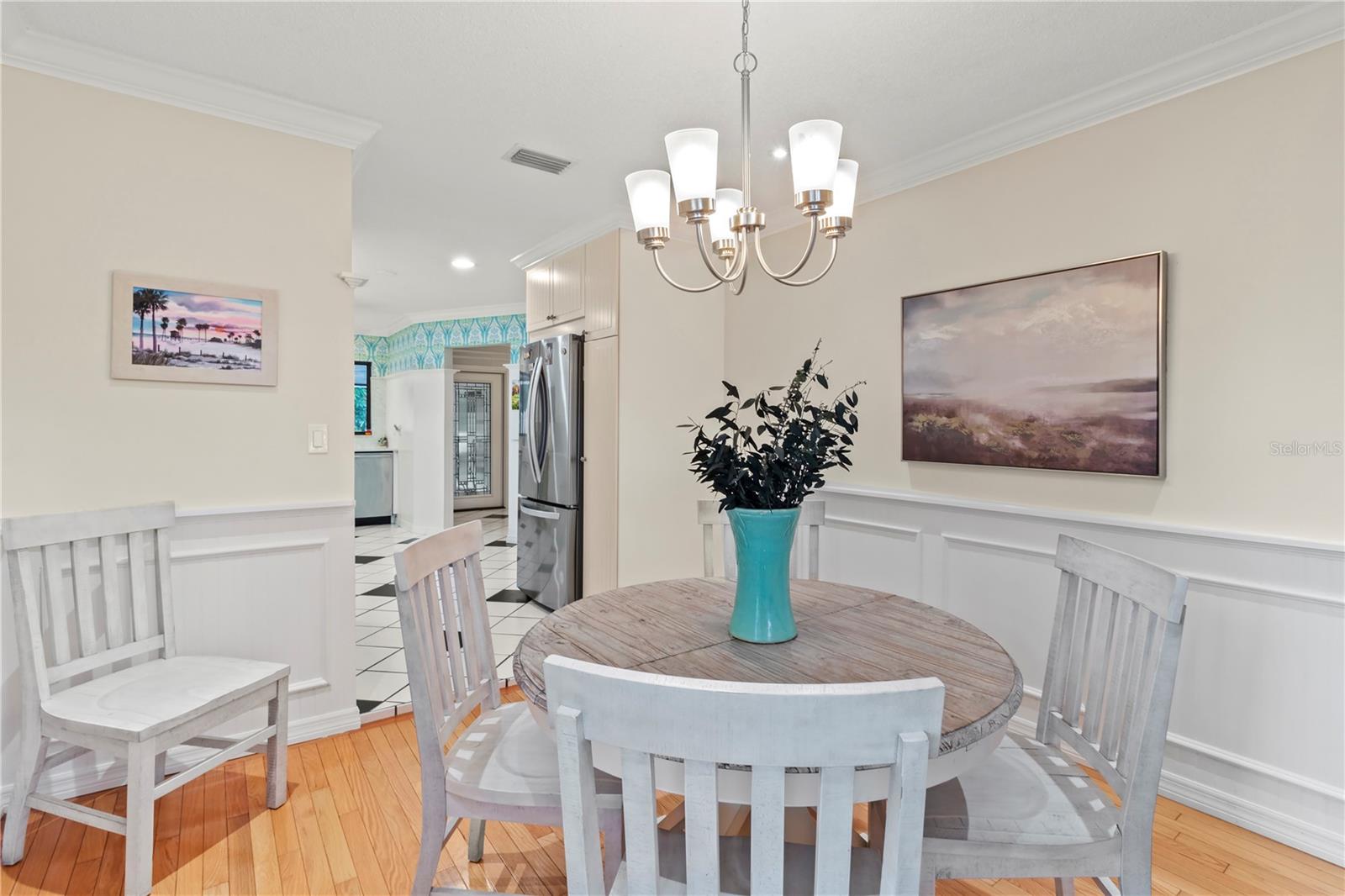 Image 13 of 39 For 6818 Arbor Oaks Circle