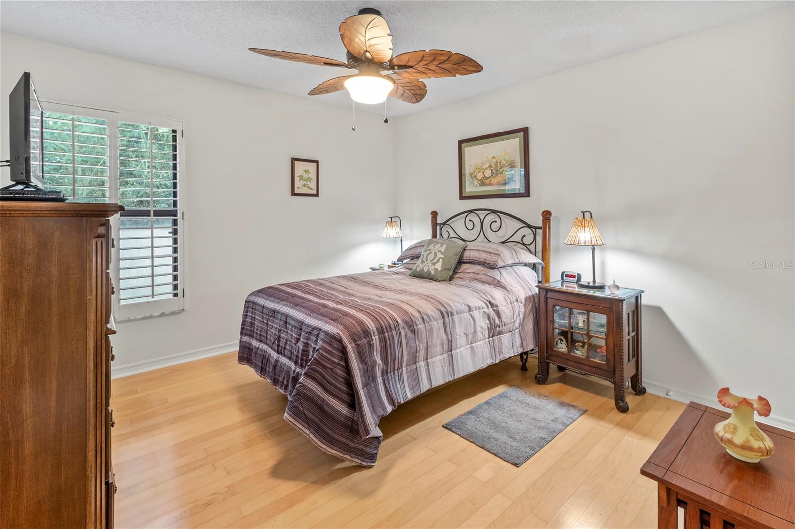 Image 20 of 39 For 6818 Arbor Oaks Circle