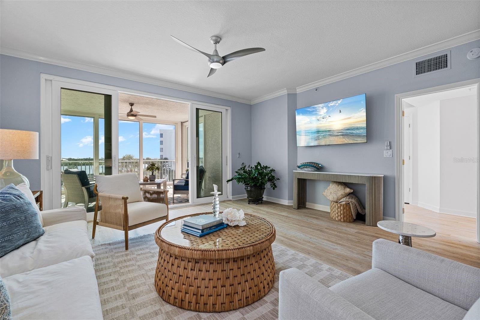 Image 12 of 46 For 1240 Dolphin Bay Way 401