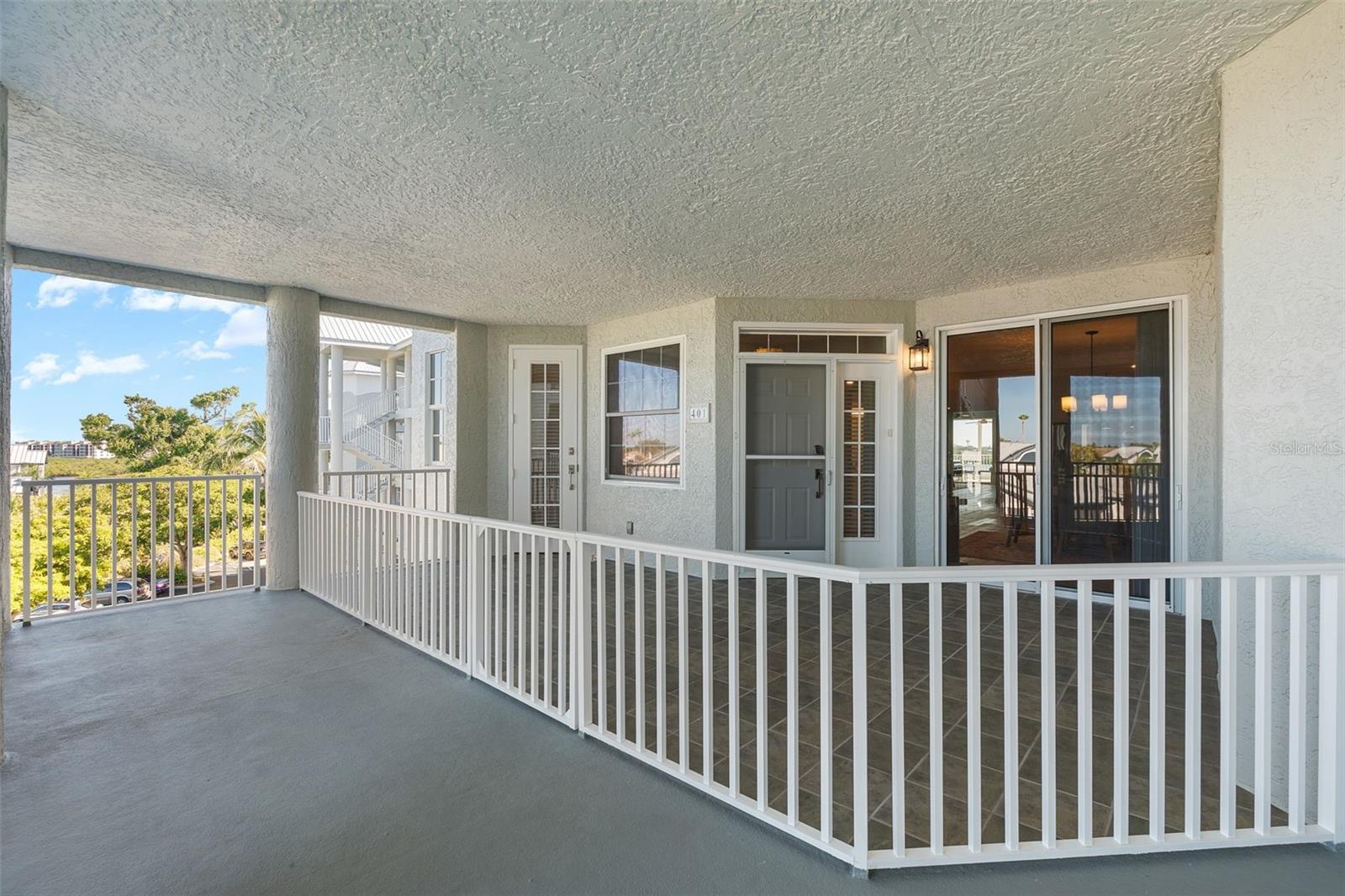 Image 2 of 46 For 1240 Dolphin Bay Way 401