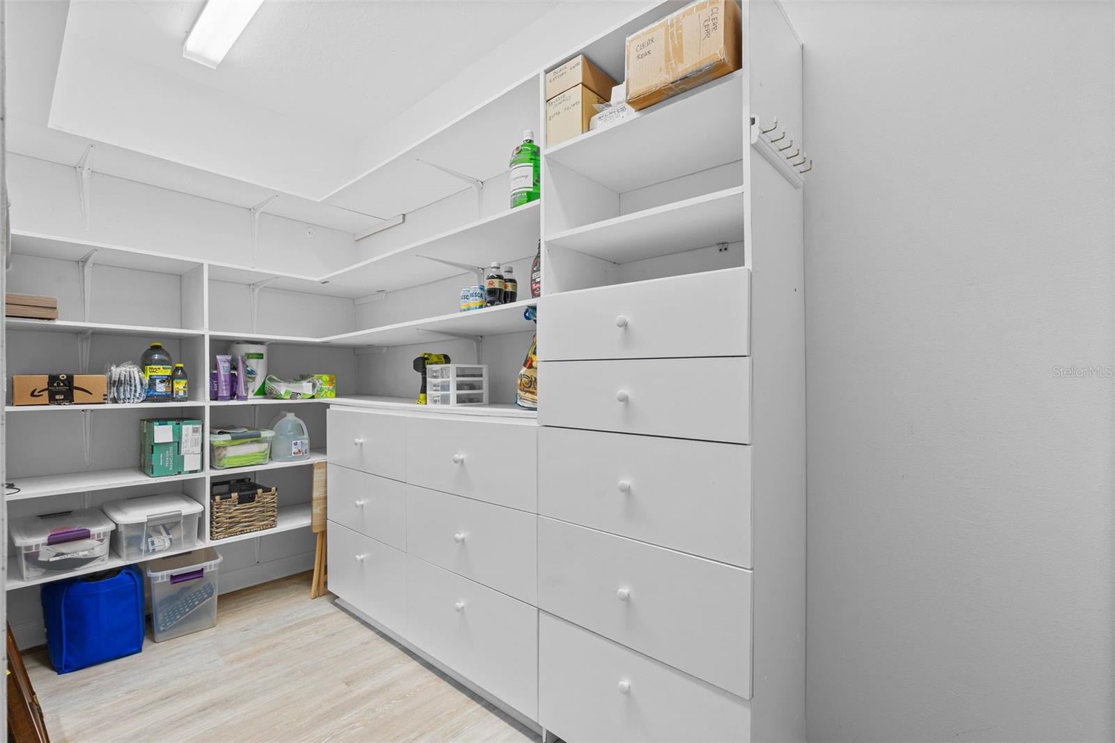 Image 25 of 46 For 1240 Dolphin Bay Way 401