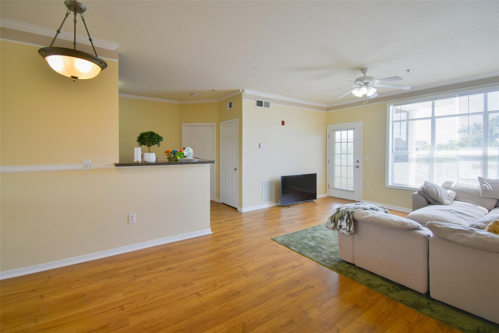 Image 7 of 44 For 4802 51st Street W 1310