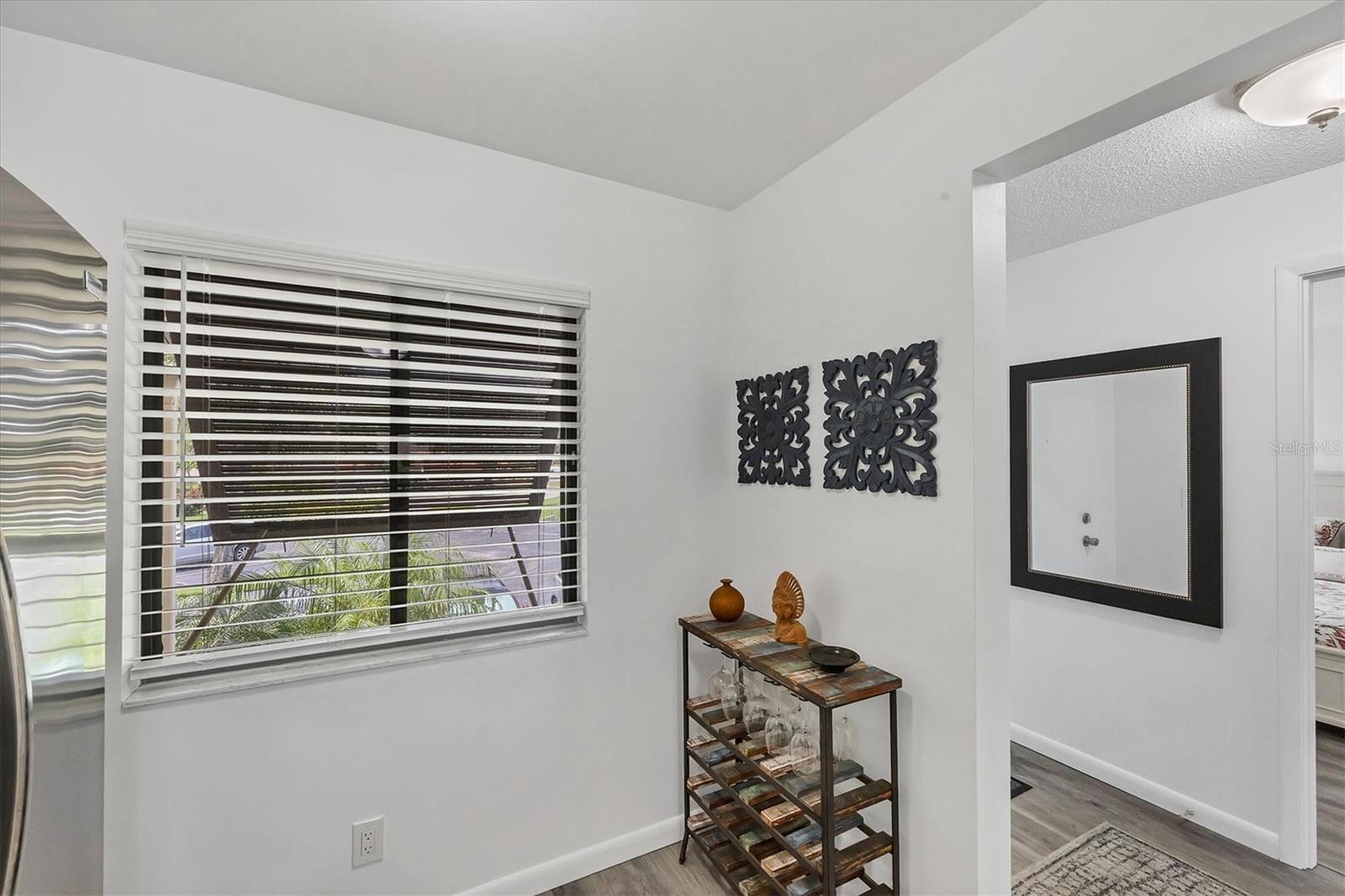 Image 11 of 93 For 4658 Longwater Chase  104