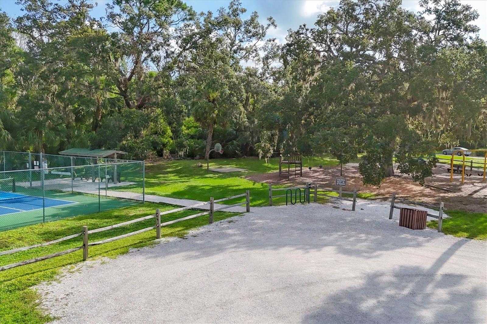 Image 62 of 93 For 4658 Longwater Chase  104