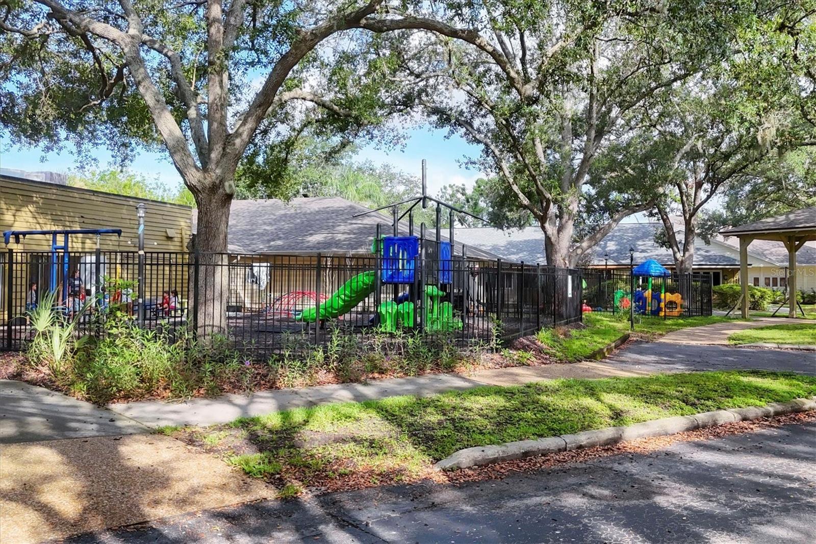 Image 78 of 93 For 4658 Longwater Chase  104