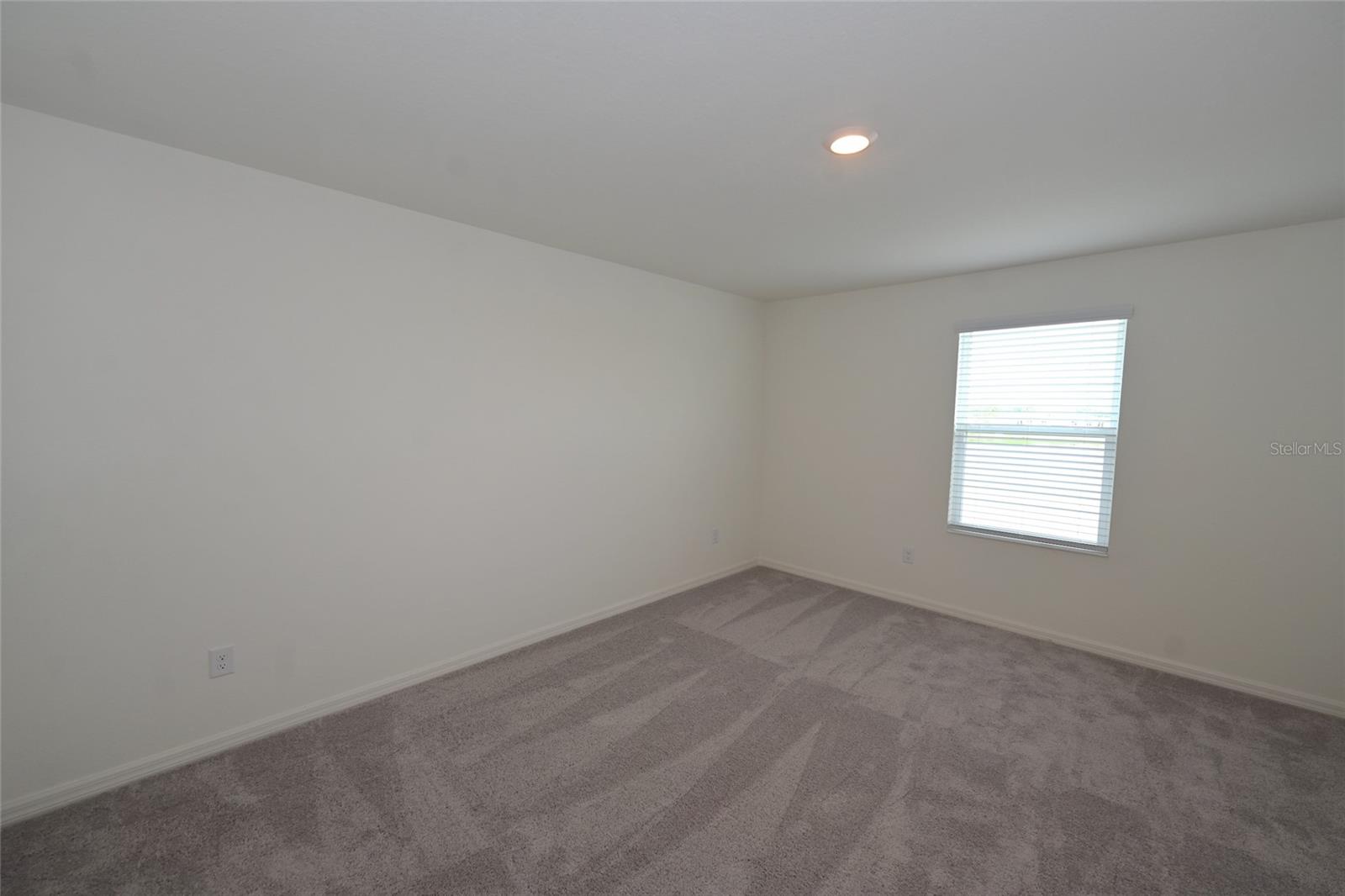 Image 12 of 31 For 9537 Sandy Bluffs Circle