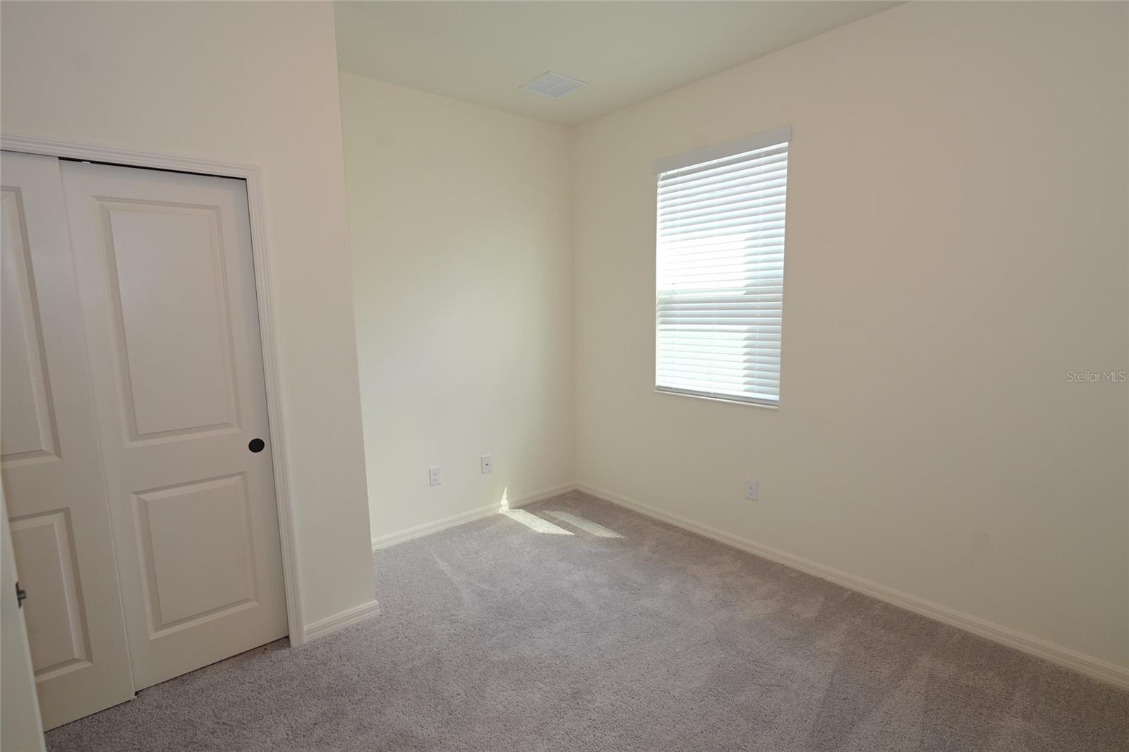 Image 13 of 31 For 9537 Sandy Bluffs Circle
