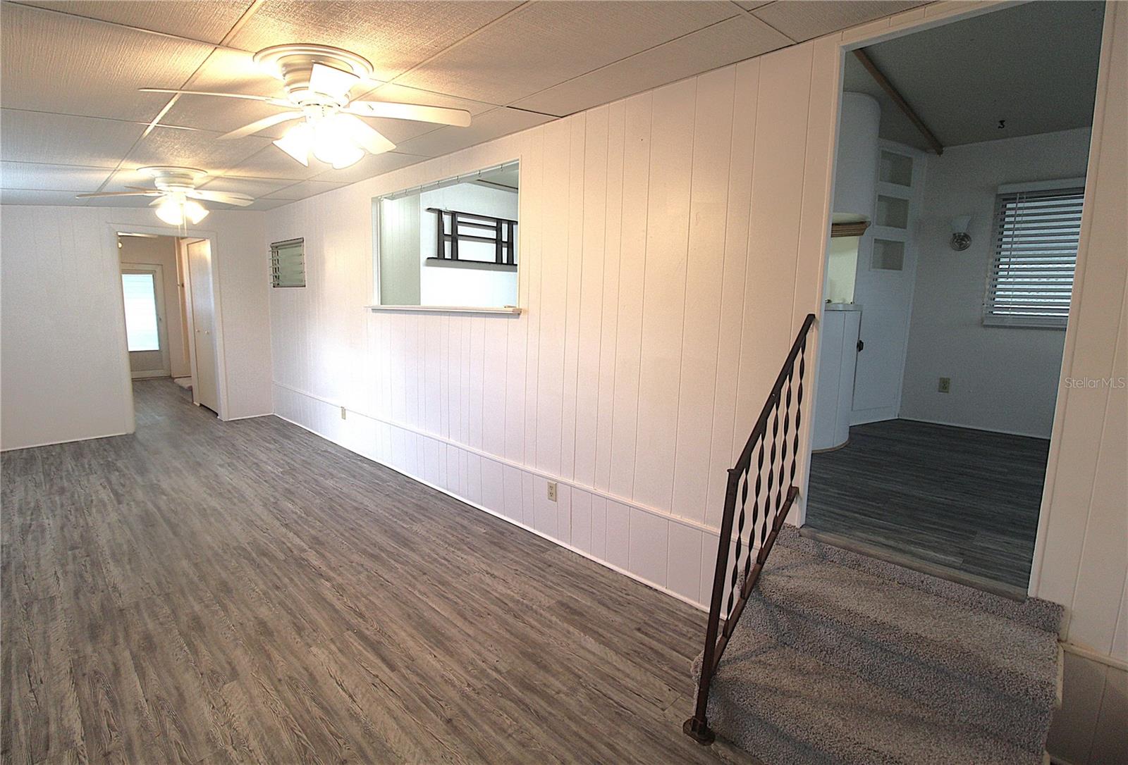 Image 6 of 15 For 512 50th Avenue Drive W