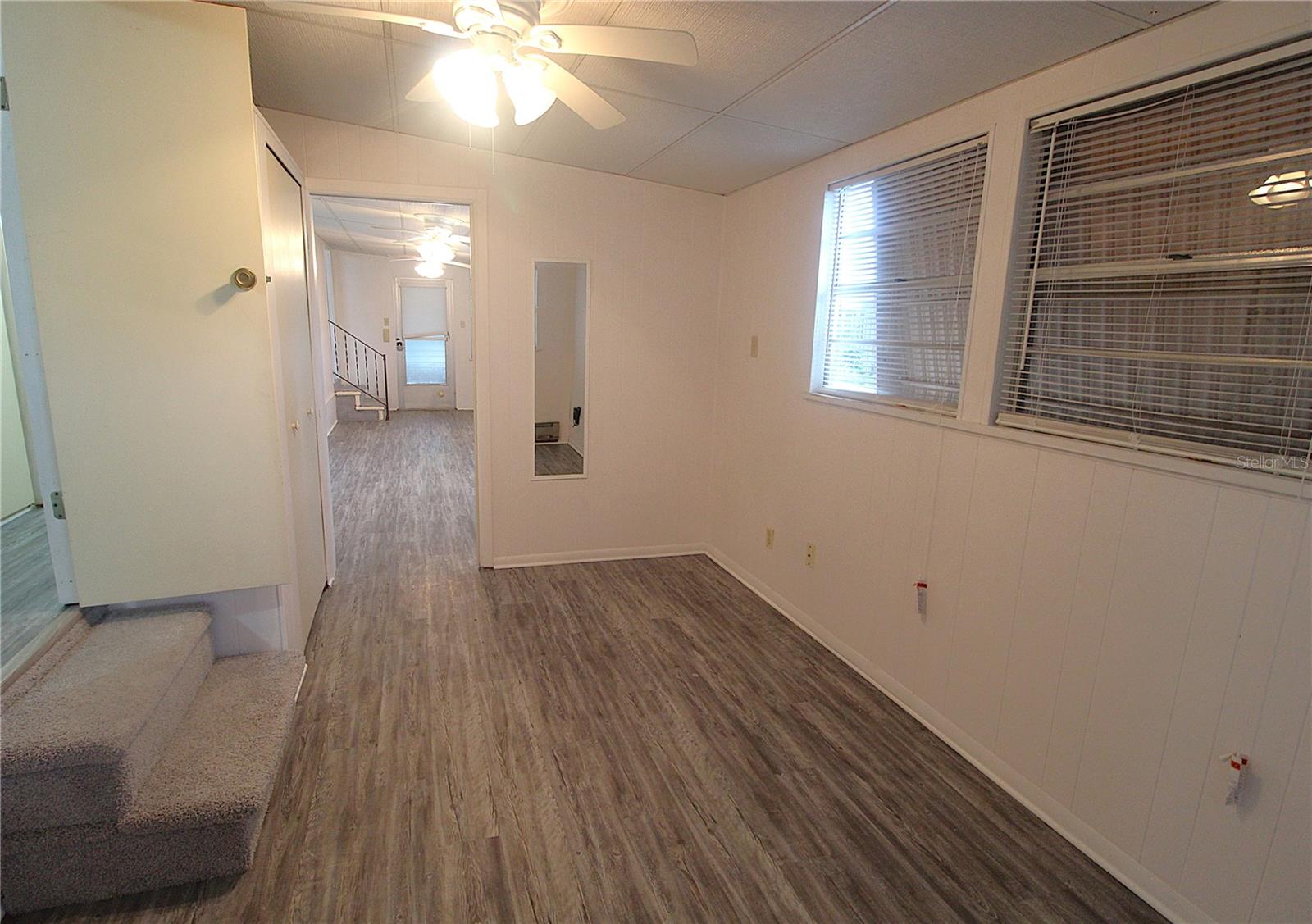 Image 9 of 15 For 512 50th Avenue Drive W