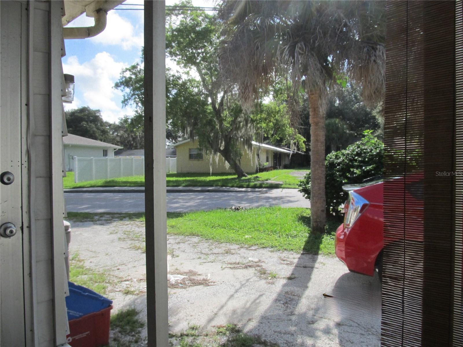 Image 2 of 13 For 300 Colonia Lane