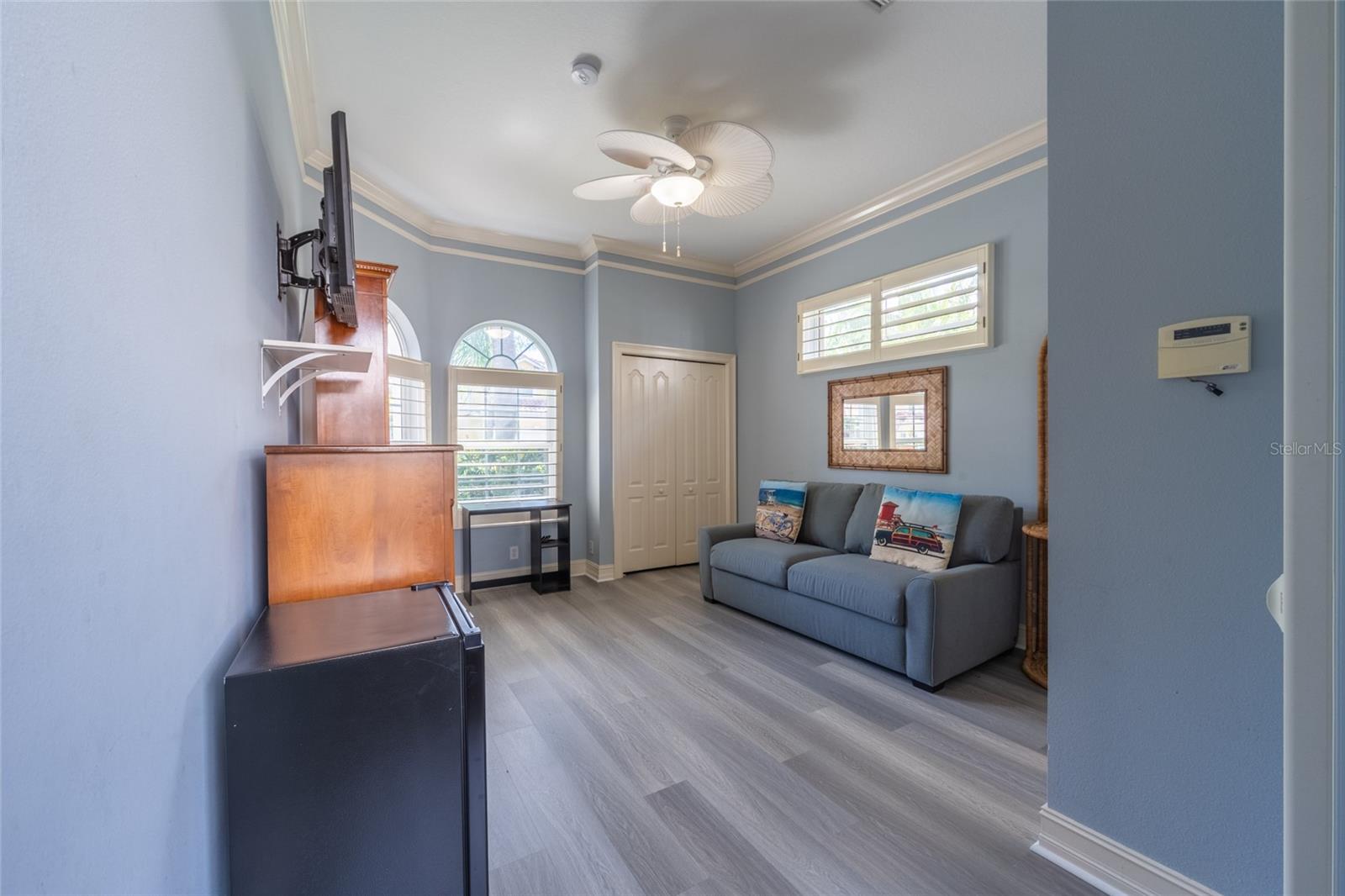 Image 15 of 62 For 303 9th Avenue E