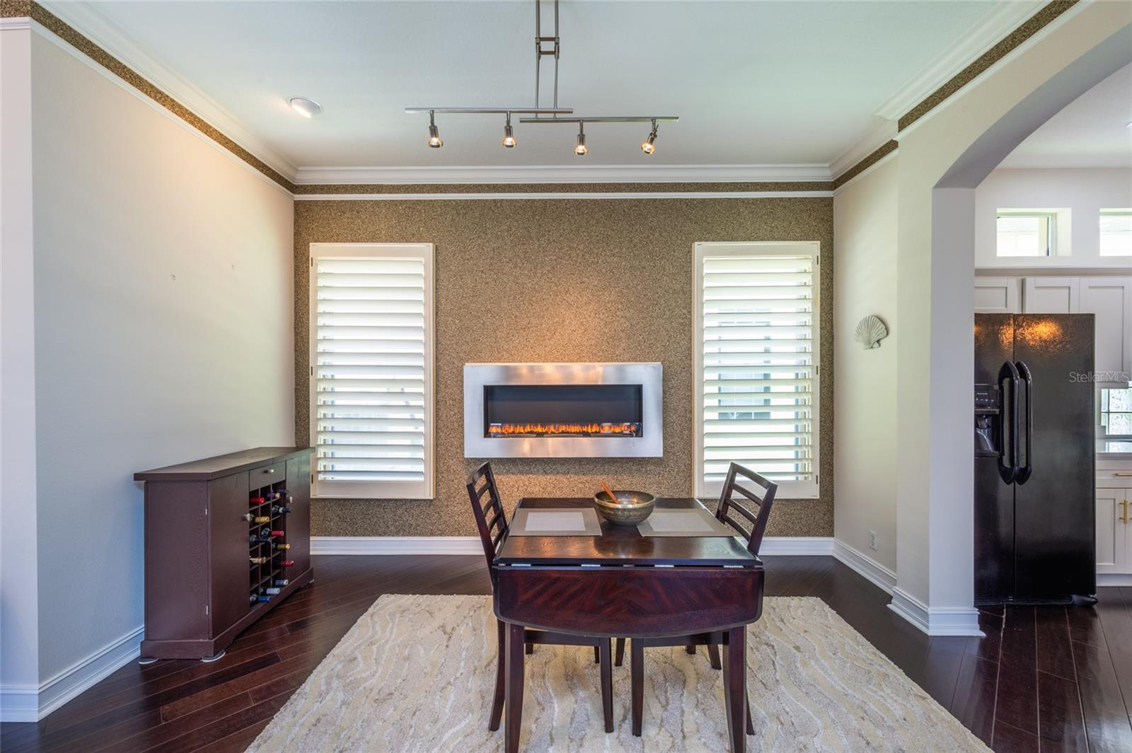 Image 27 of 62 For 303 9th Avenue E