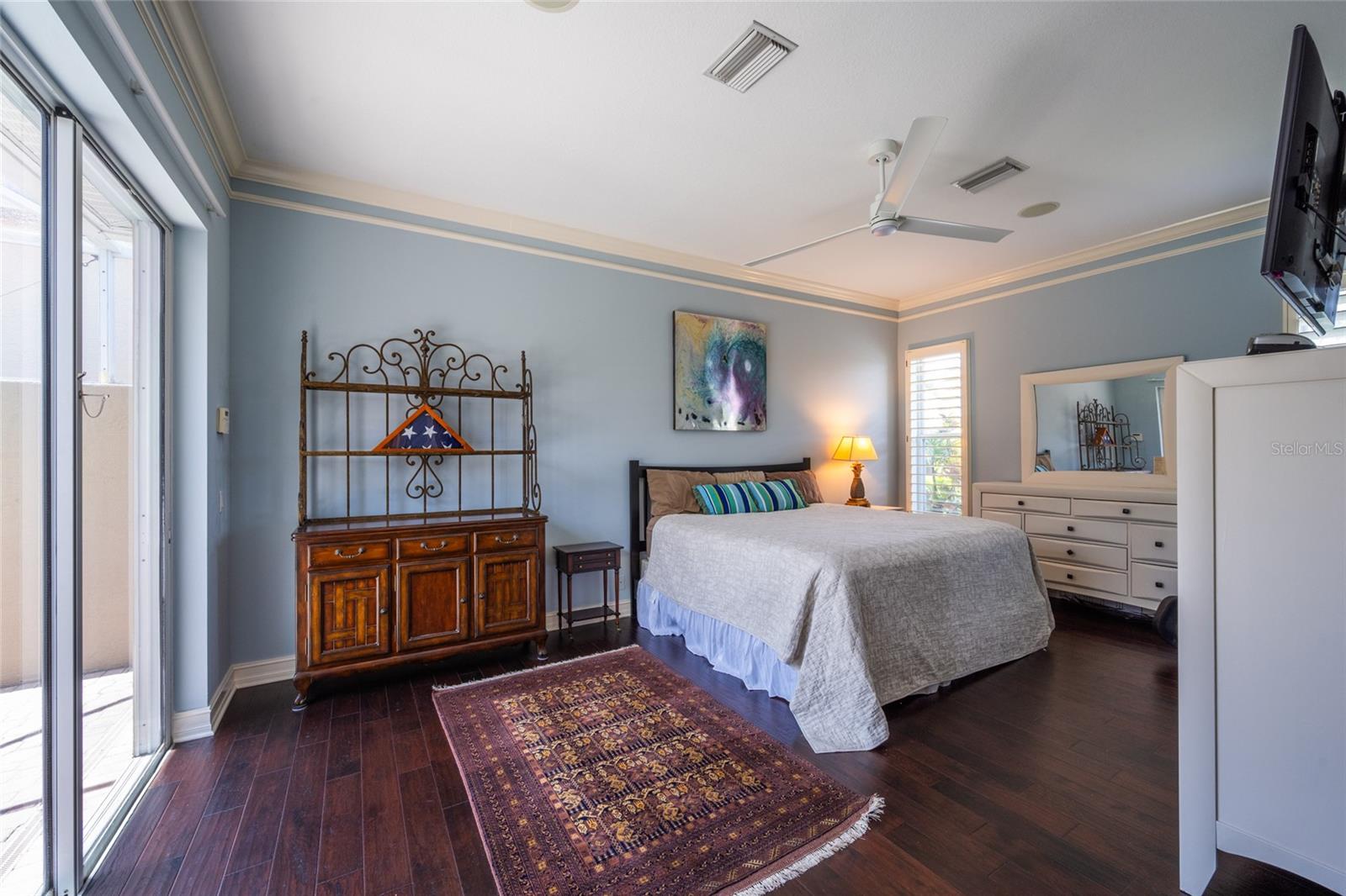 Image 35 of 62 For 303 9th Avenue E