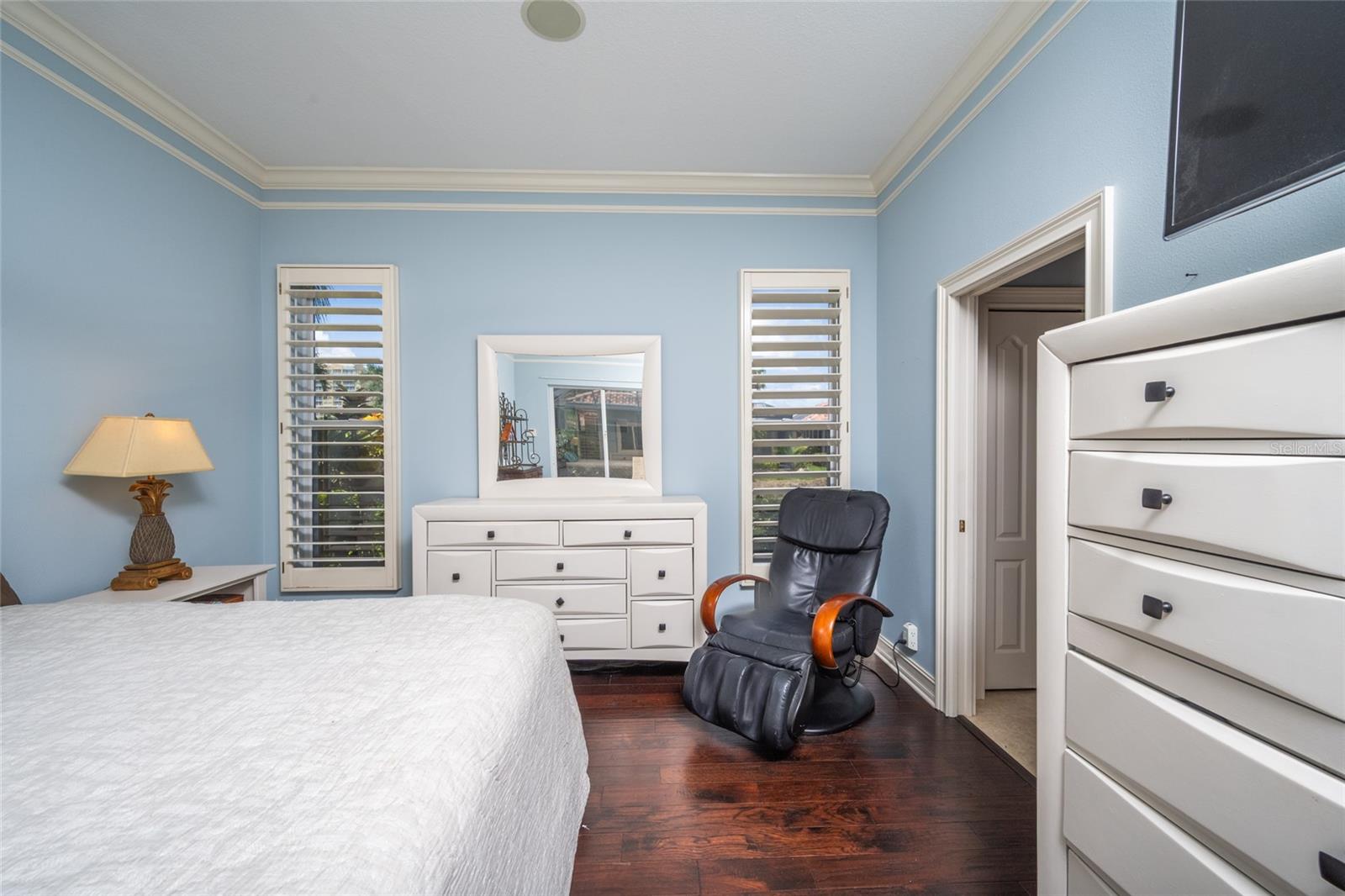 Image 36 of 62 For 303 9th Avenue E