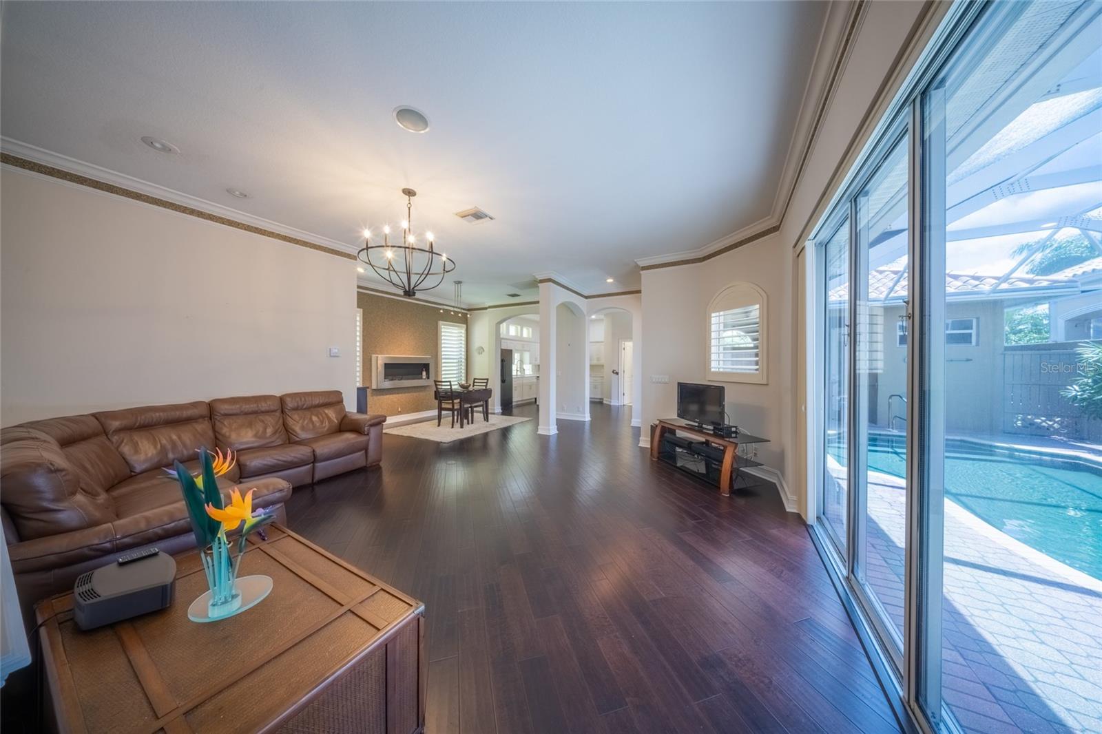 Image 50 of 62 For 303 9th Avenue E
