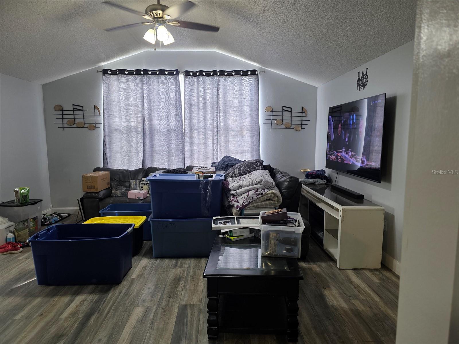 Image 8 of 22 For 3037 Magellan Avenue