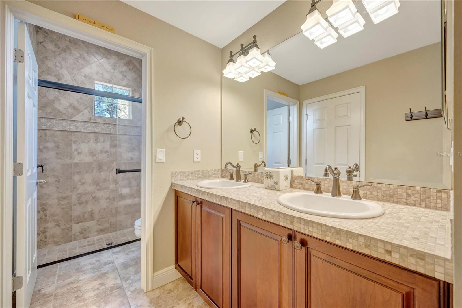 Image 72 of 98 For 1103 Kestrel Court