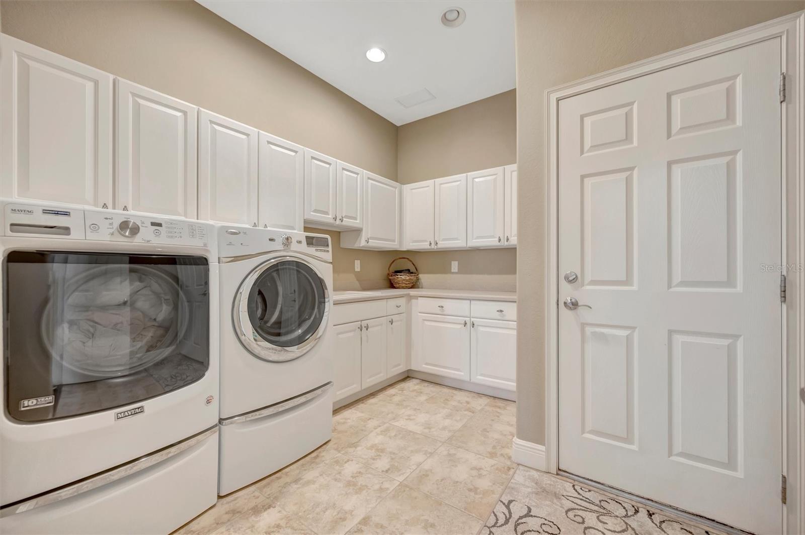Image 78 of 98 For 1103 Kestrel Court