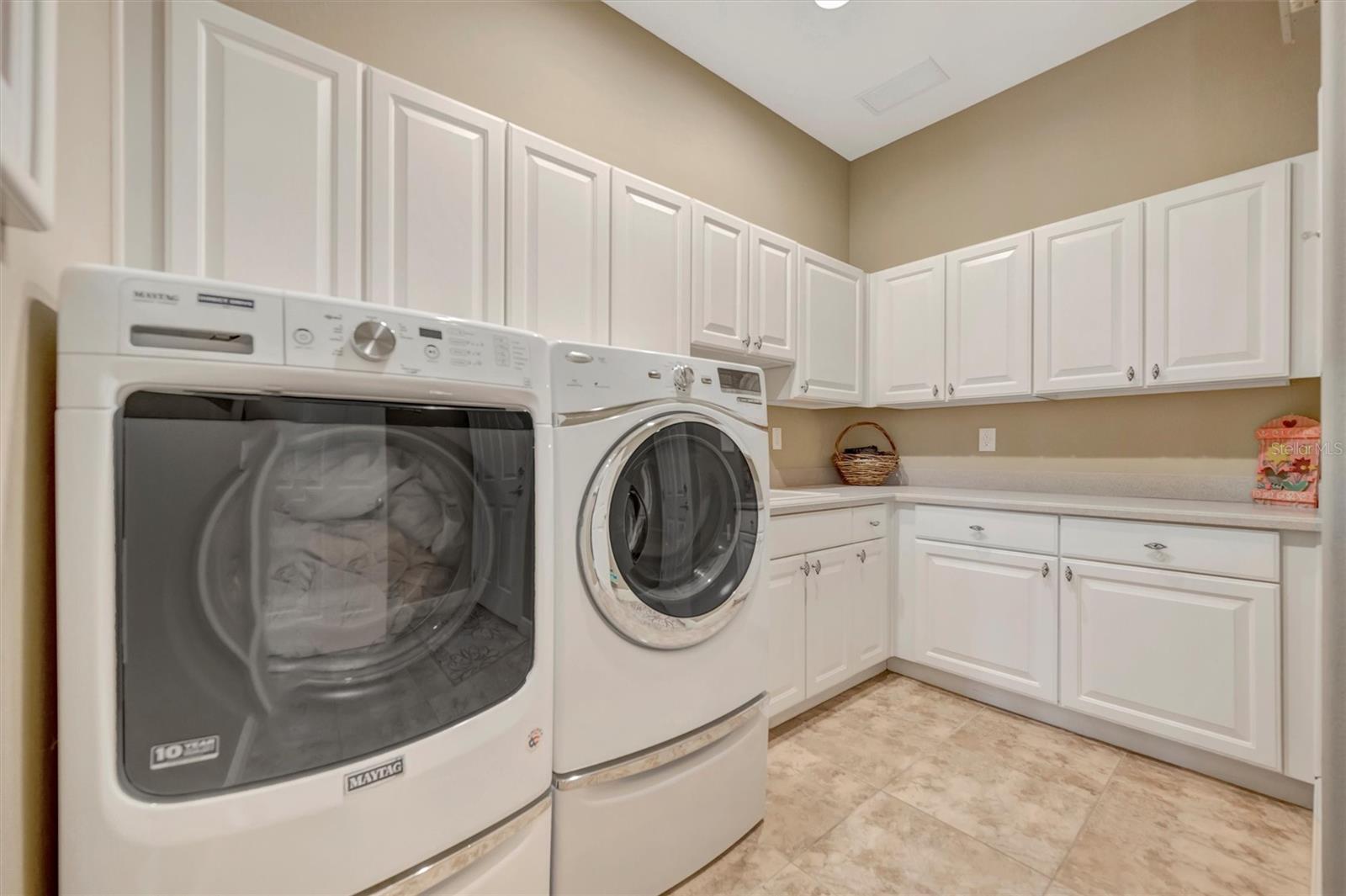 Image 79 of 98 For 1103 Kestrel Court