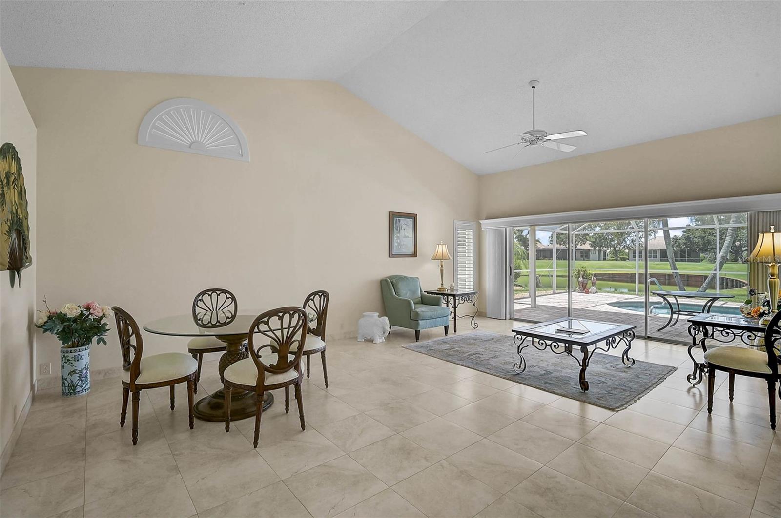 Image 13 of 48 For 4020 Murfield Drive E