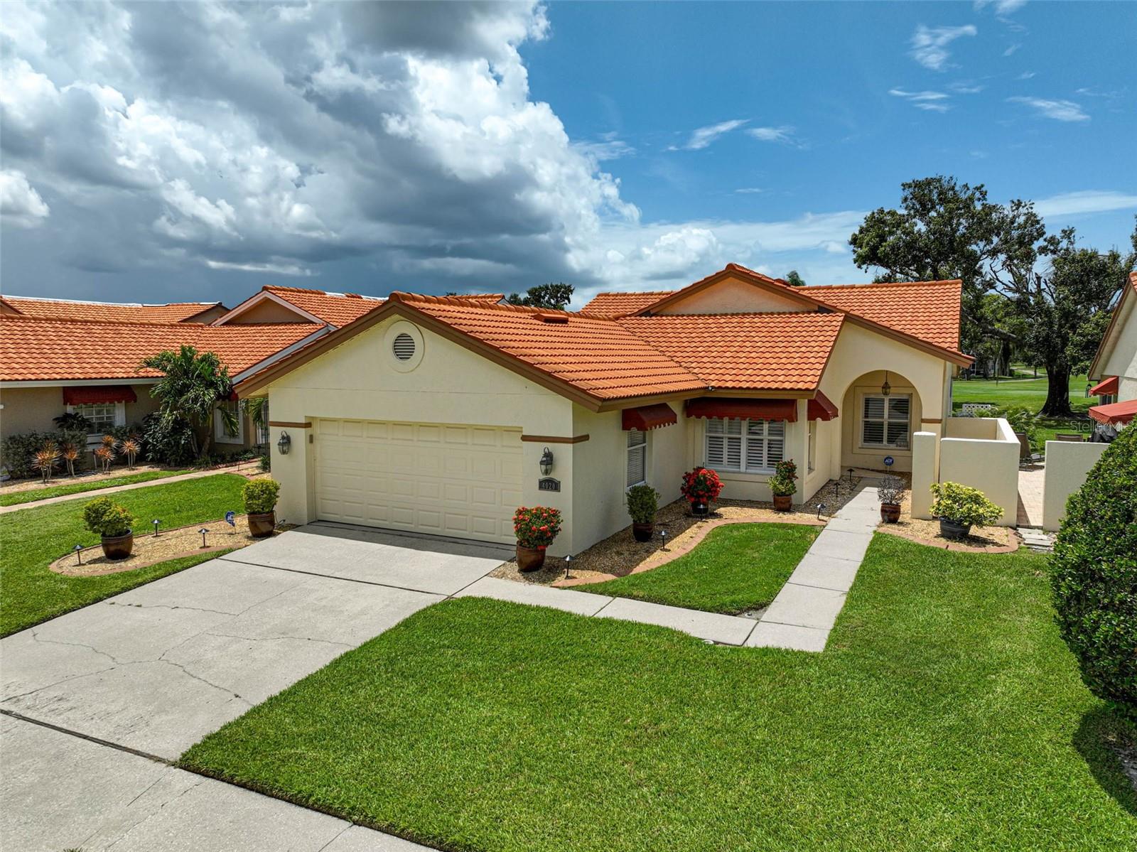 Image 2 of 48 For 4020 Murfield Drive E