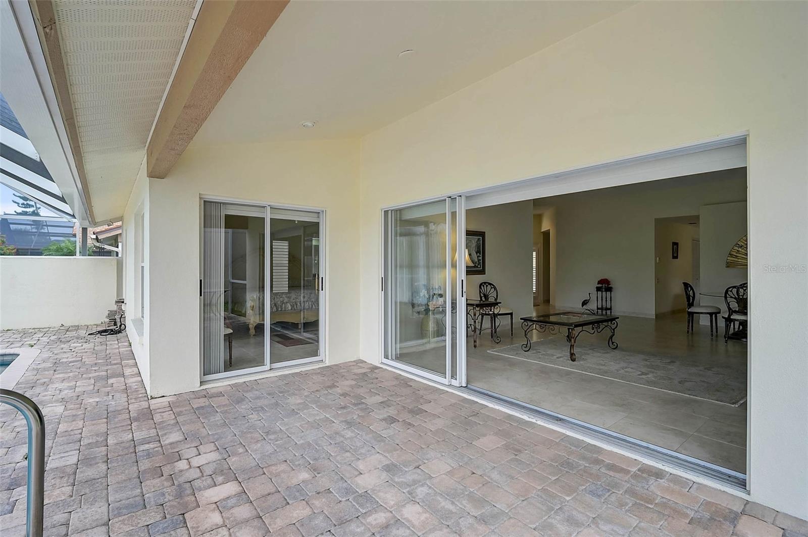 Image 23 of 48 For 4020 Murfield Drive E