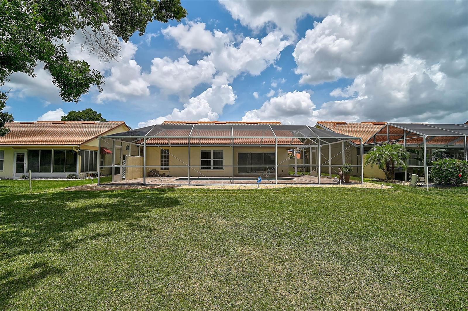 Image 29 of 48 For 4020 Murfield Drive E