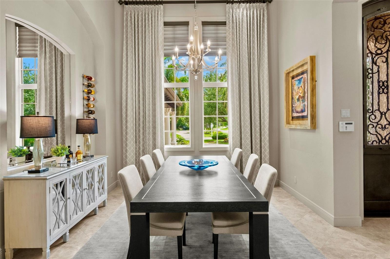Image 14 of 94 For 6926 Lacantera Circle