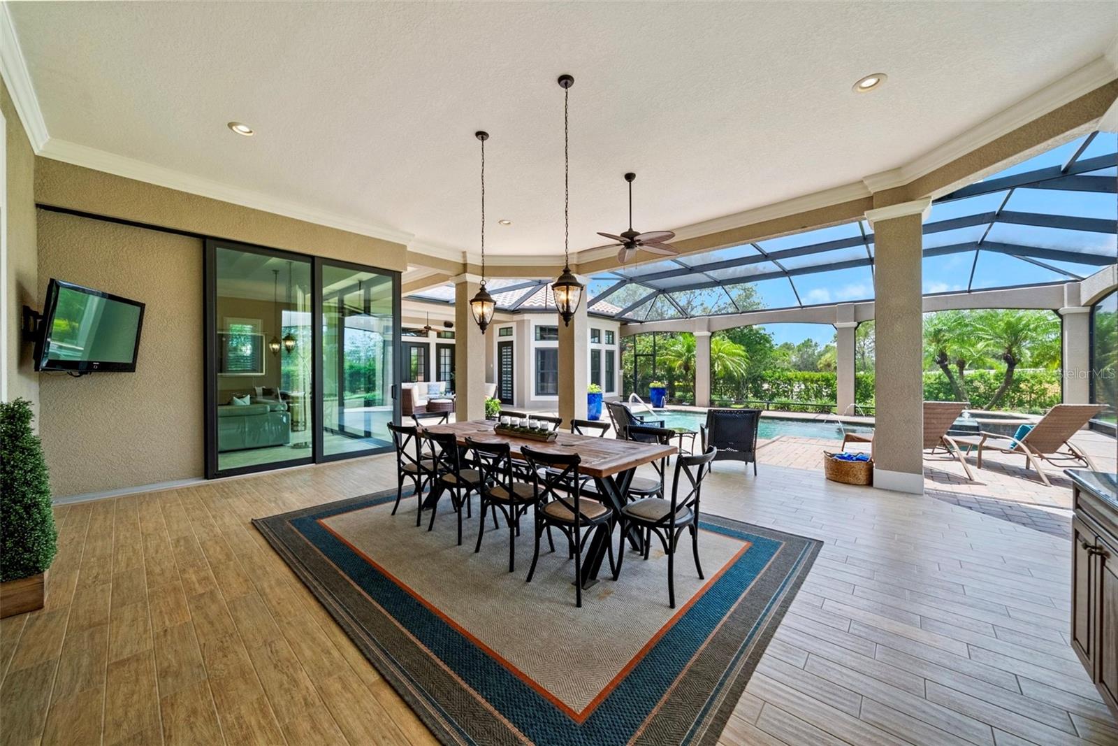 Image 58 of 94 For 6926 Lacantera Circle