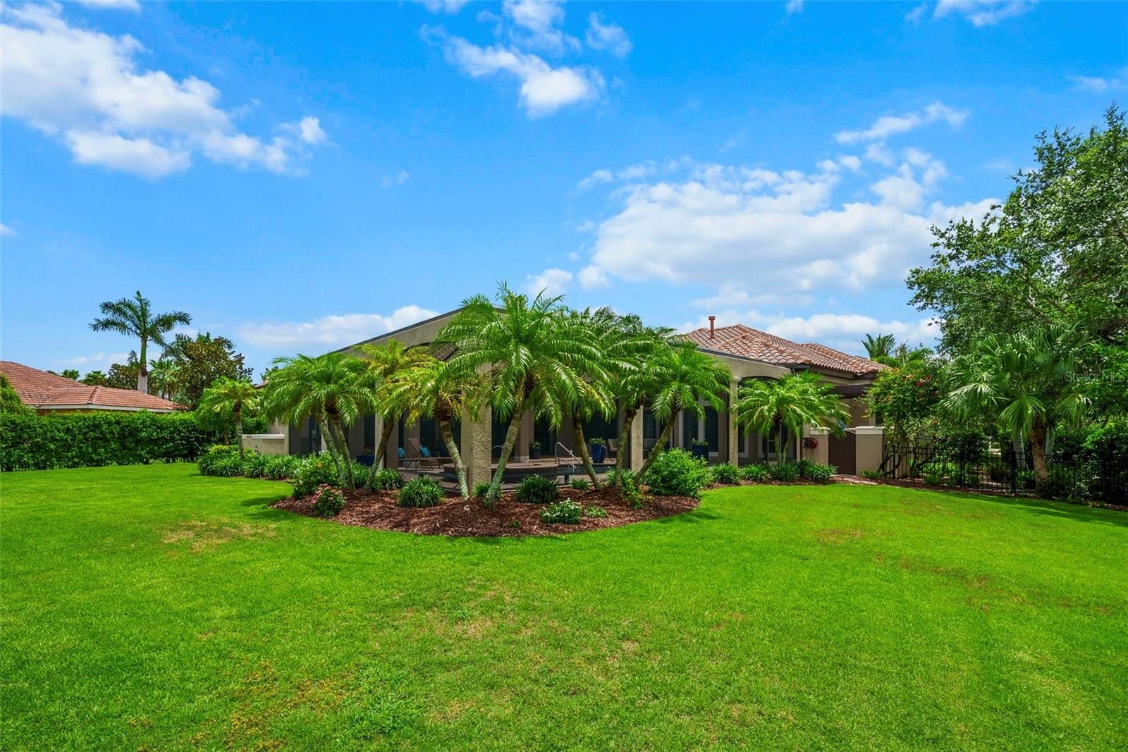 Image 83 of 94 For 6926 Lacantera Circle