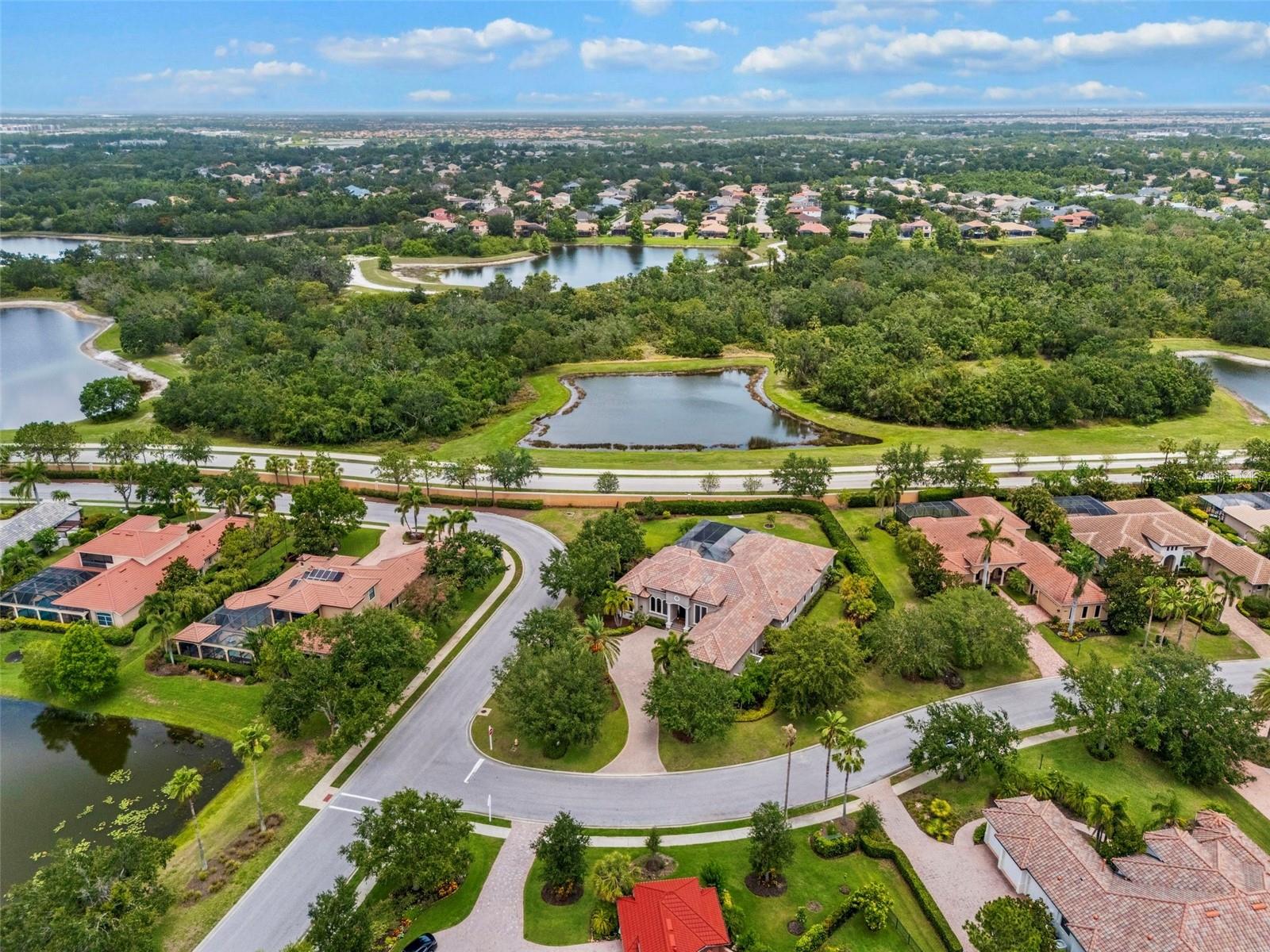 Image 85 of 94 For 6926 Lacantera Circle