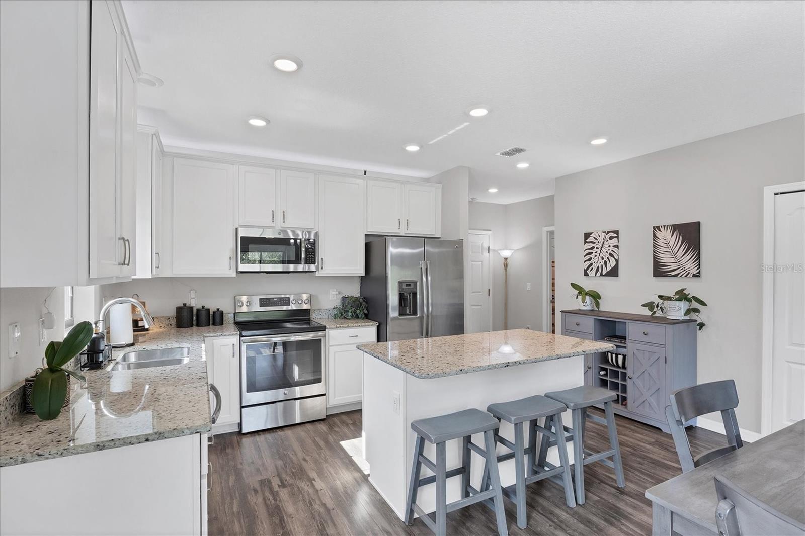 Image 11 of 46 For 4456 Lindever Lane
