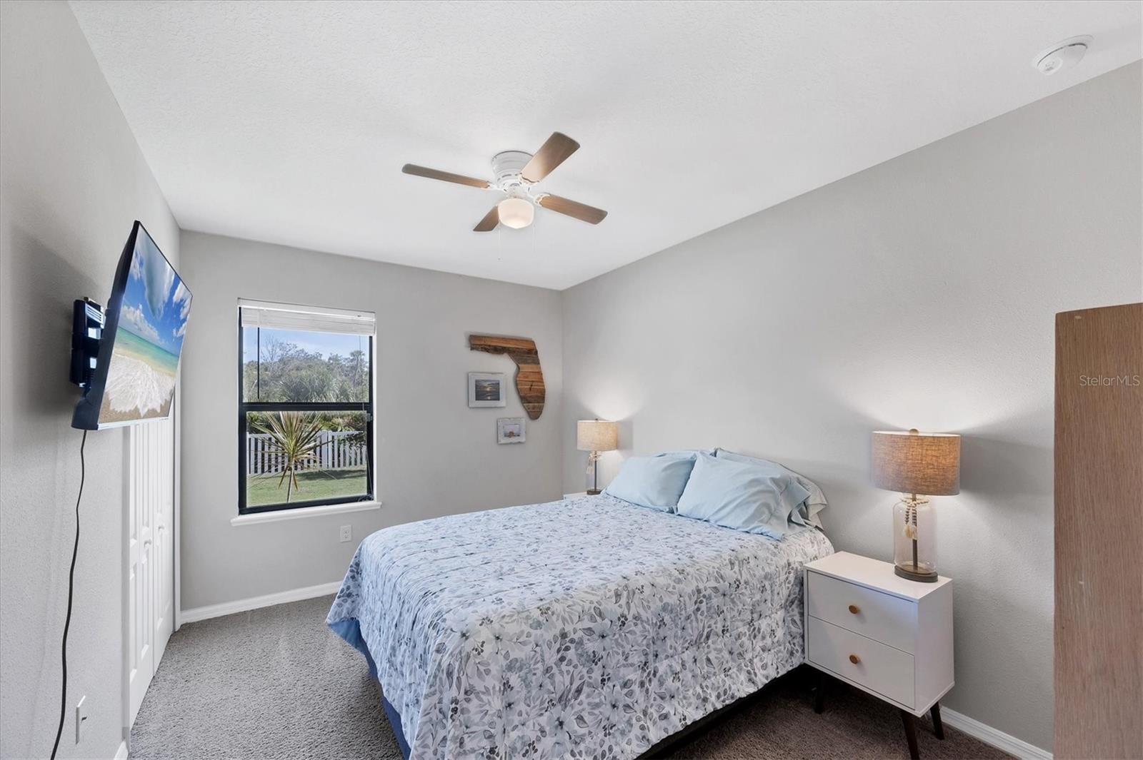Image 20 of 46 For 4456 Lindever Lane