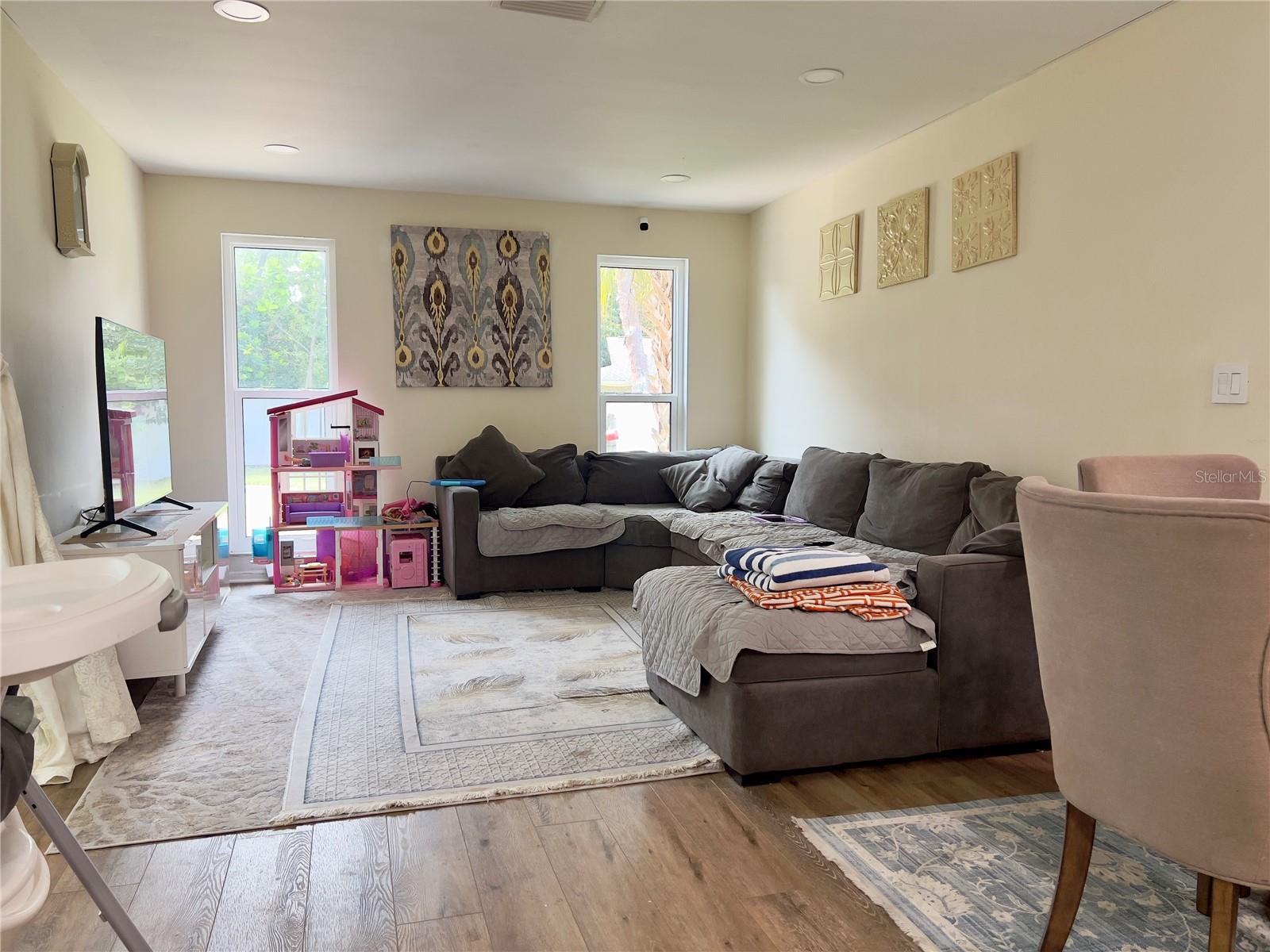 Image 14 of 23 For 2667 Pebble Beach Drive
