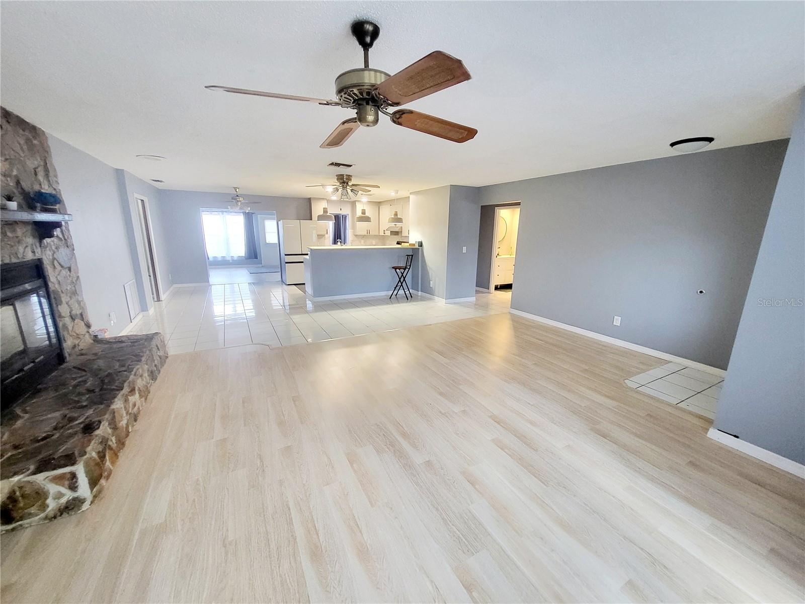 Image 4 of 16 For 3215 51st Avenue Terrace W