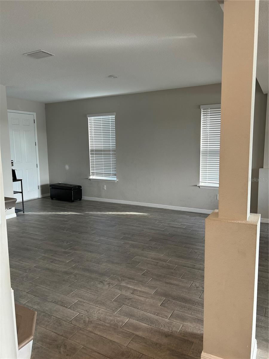 Image 10 of 20 For 9024 Tequila Sunrise Drive
