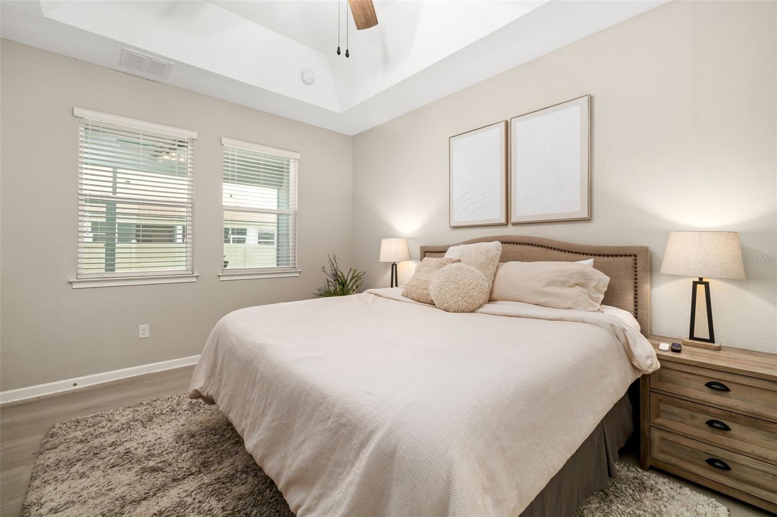 Image 18 of 44 For 11736 Meadowgate Place