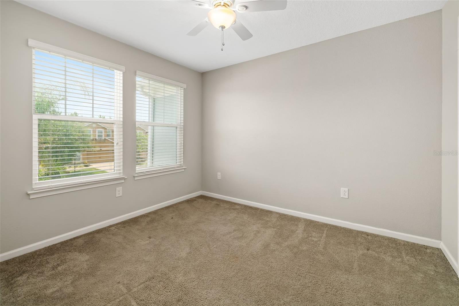 Image 27 of 44 For 11736 Meadowgate Place