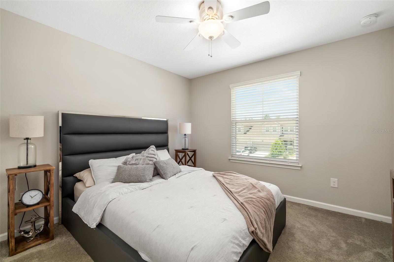 Image 29 of 44 For 11736 Meadowgate Place