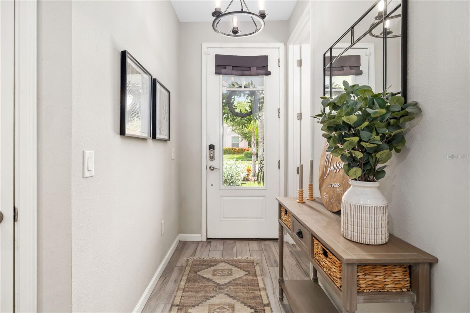 Image 9 of 44 For 11736 Meadowgate Place