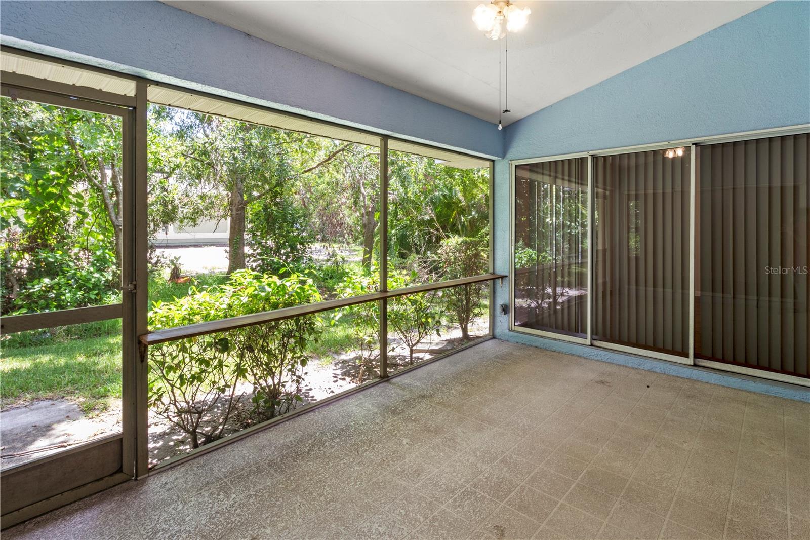 Image 27 of 33 For 2403 63rd Street W