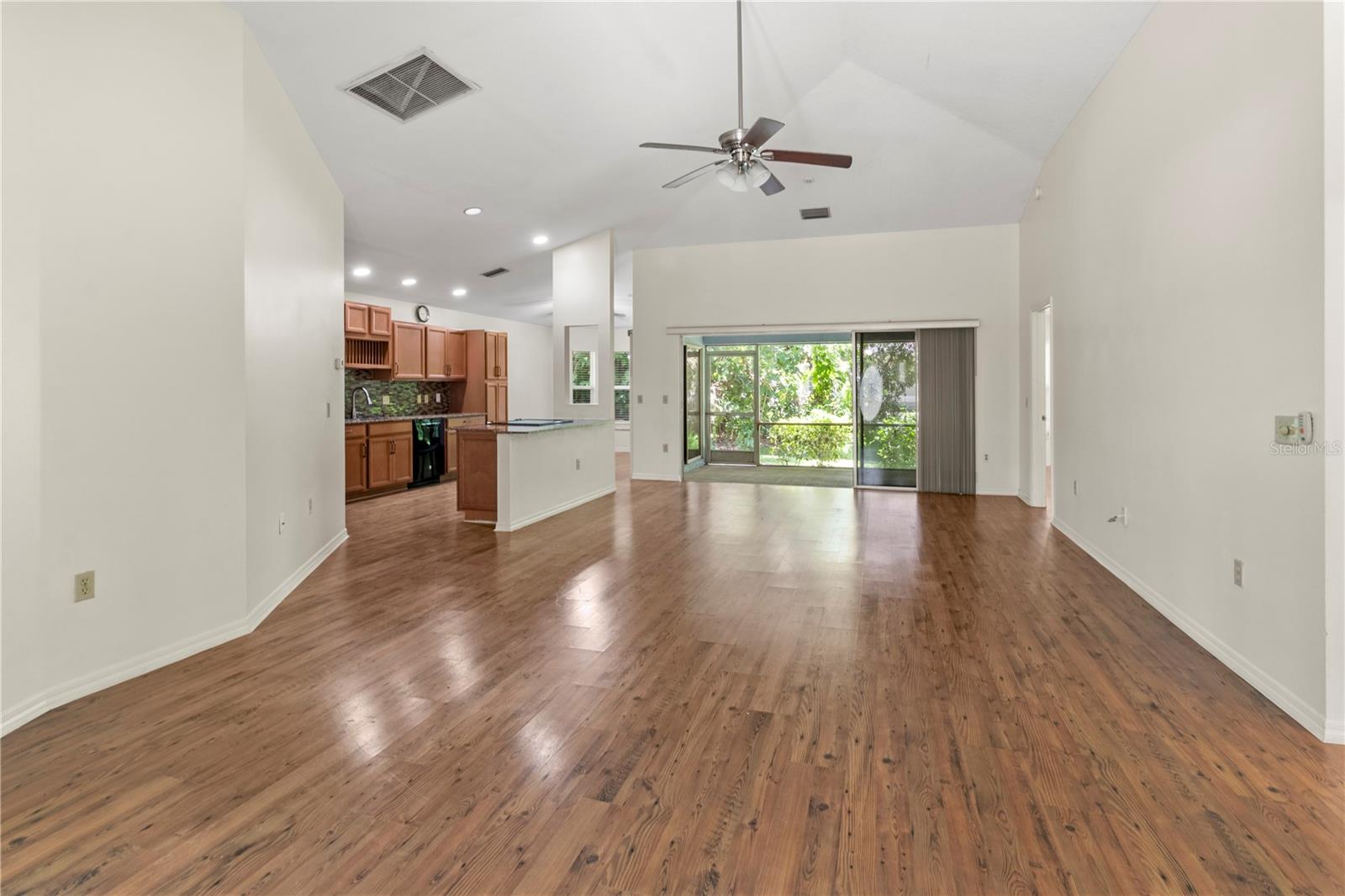 Image 5 of 33 For 2403 63rd Street W